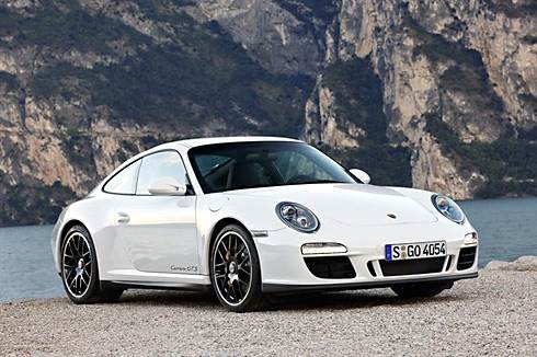 Porsche 911 Carrera GTS unveiled
